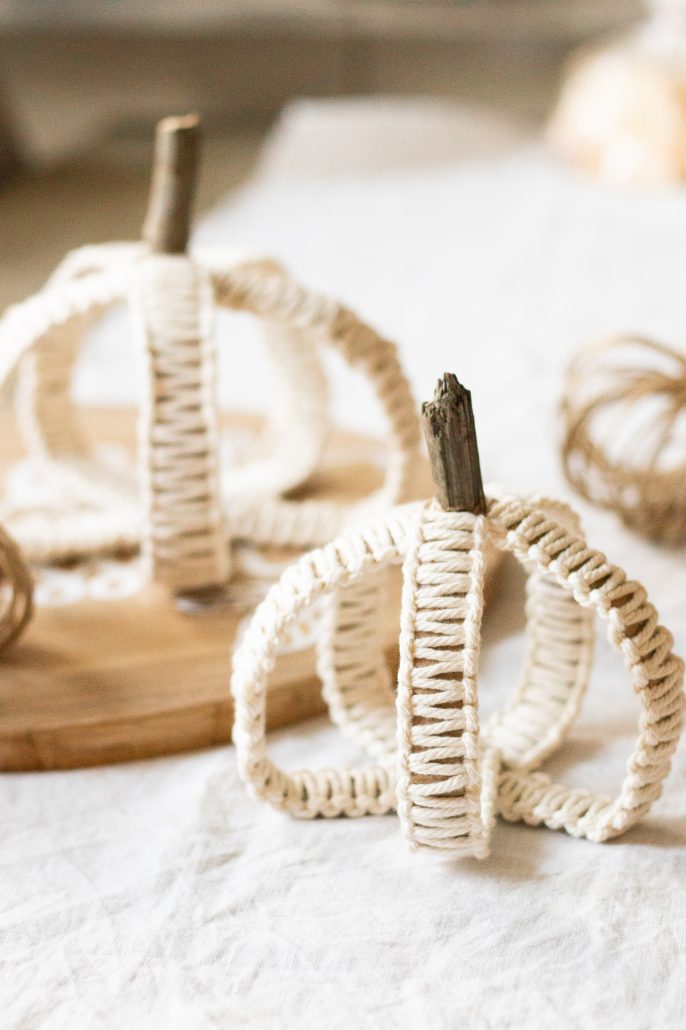 Upcycling Kürbis mit Makramee